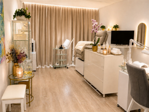 Nail Salon
